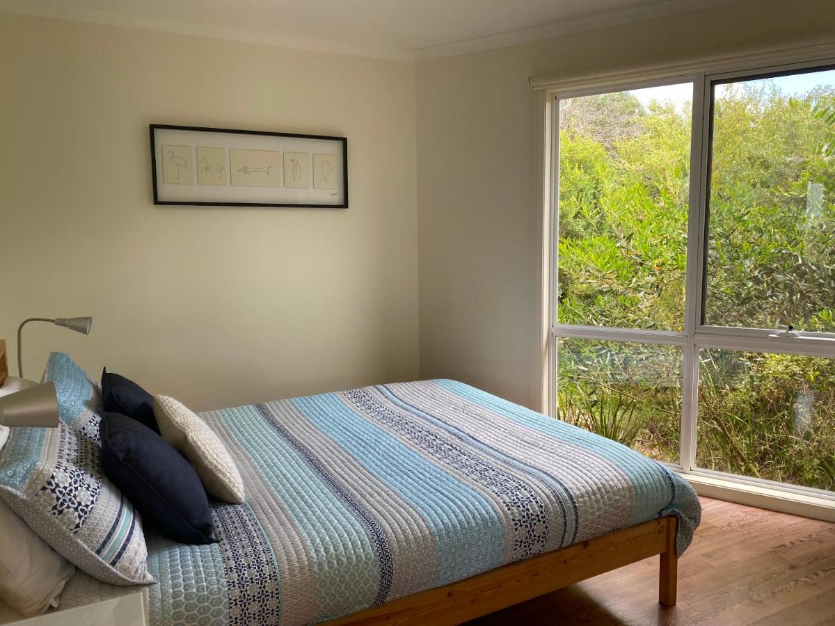 Driftwood Villas Sandy Point Bagian luar foto